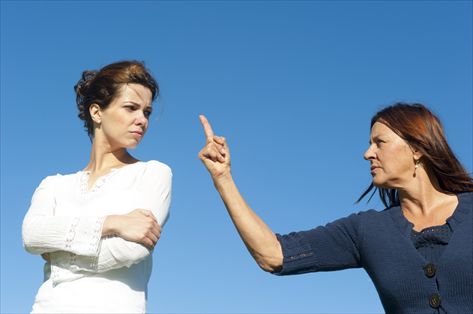 <b>אמא שוב מנדנדת (צילום: shutterstock)</b>